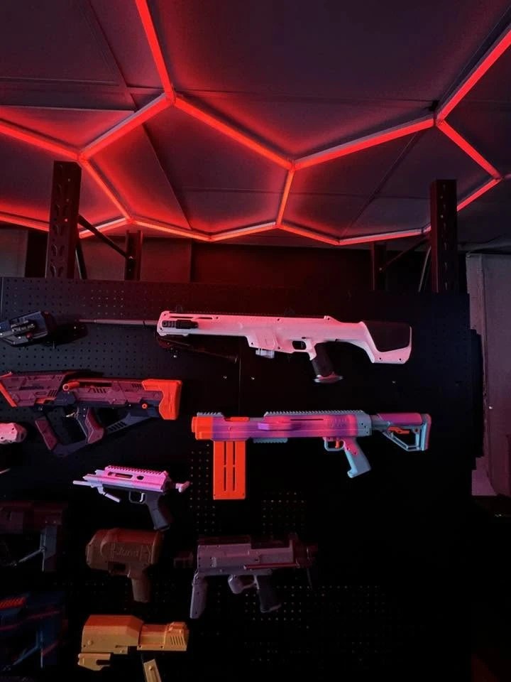 Worker Kunlun (purple) and Worker Nightingale V2 Nerf blasters at Siddament