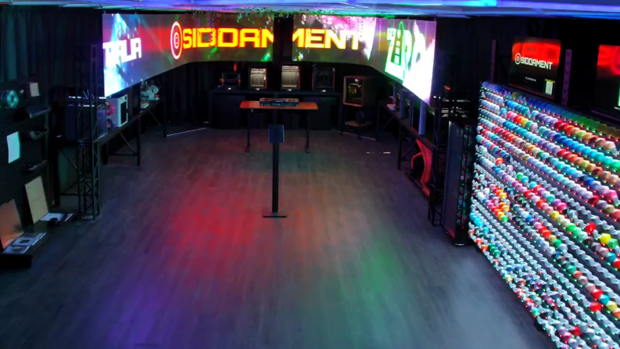 SIDDAMENT warehouse front room